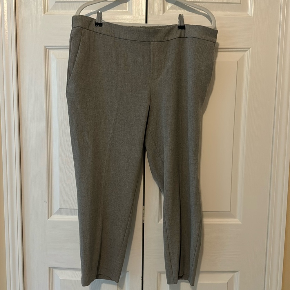 NWT Old Navy Gray comfortable dress pants 16 petite